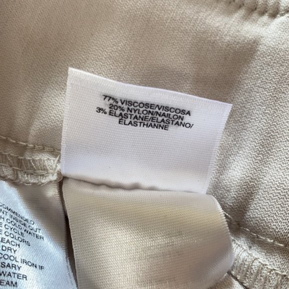 Anne Klein Comfortable Pull-On Khaki Pants - Picture 4 of 9